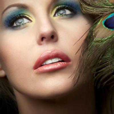 5 Masti care iti curata TENUL si il hranesc in profunzime