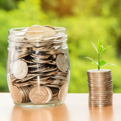 7 acțiuni simple prin care poți economisi mai mulți bani