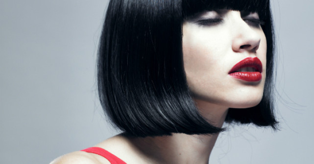 Sharon Stone si Kate Moss s-au sarutat la o gala caritabila