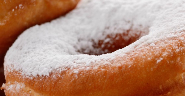 Gogosi pufoase: desertul copilariei