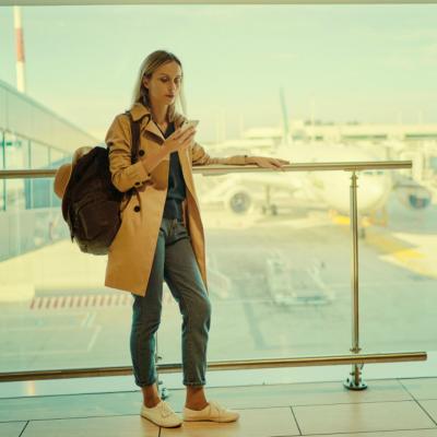 Aproape o treime dintre români se stresează atunci când planifică o călătorie