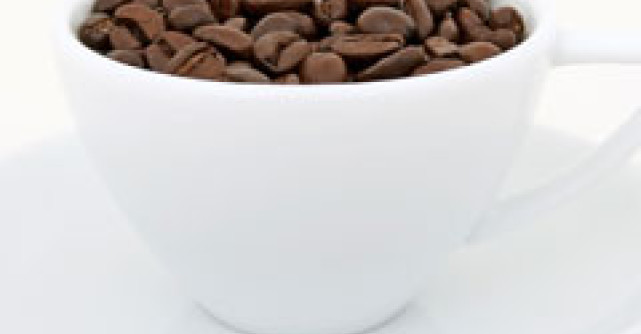 Cafeaua, sexul si suflatul nasului: Principalii factori ai atacurilor cerebrale