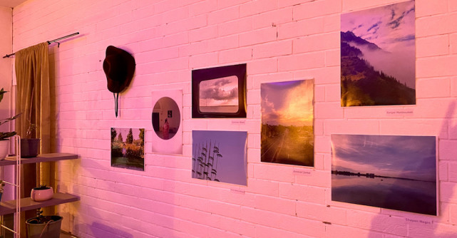 Lansarea expoziției fotografice Behind the Lens: România văzută prin lentila refugiaților 