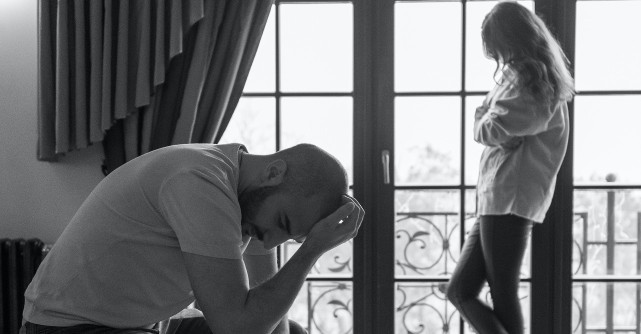 Iubirea toxică a unui narcisist sau 7 semne ale abuzului narcisic