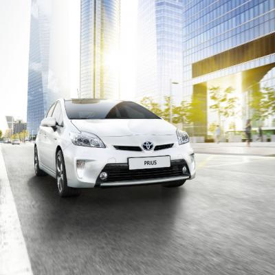 Irina Pacurariu, vedeta TVR, sustine hibridele Toyota 