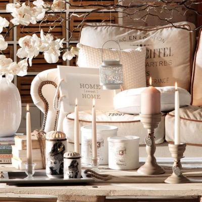 16 piese de mobilier pentru un living romantic