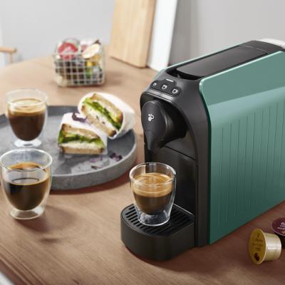 Fă-ți viața mai ușoară cu noua colecție de espressoare Tchibo Cafissimo easy 