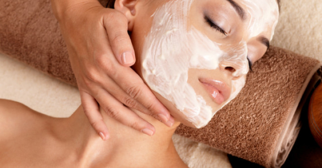 Cele mai cautate 5 tratamente cosmetice pe care trebuie sa le incerci