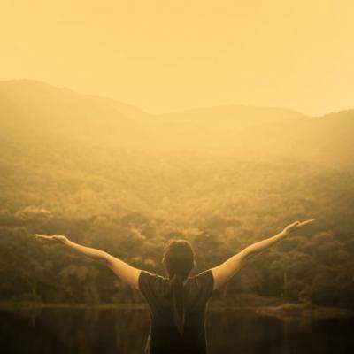 4 Semne de la Univers că ești pe calea greșită în viață