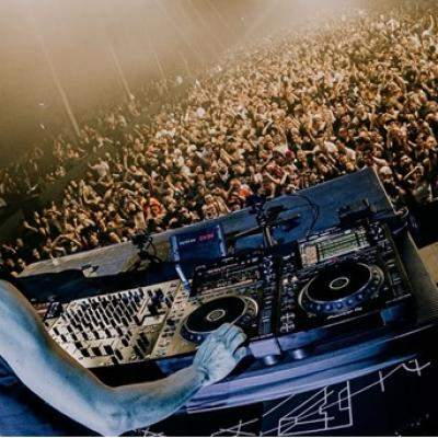 Cea mai cerută piesă ID nu mai e doar un vis – Armin van Buuren lansează în sfârșit Dream A Little Dream