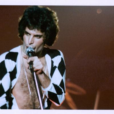 Bibi, fiica secretă a lui Freddie Mercury, a murit la 48 de ani după o lungă luptă cu cancerul