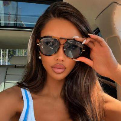 Bianca Drăgușanu și-a schimbat din nou înfățișarea! Vedeta a ajuns pe mâna medicului estetician și și-a micșorat urechiile