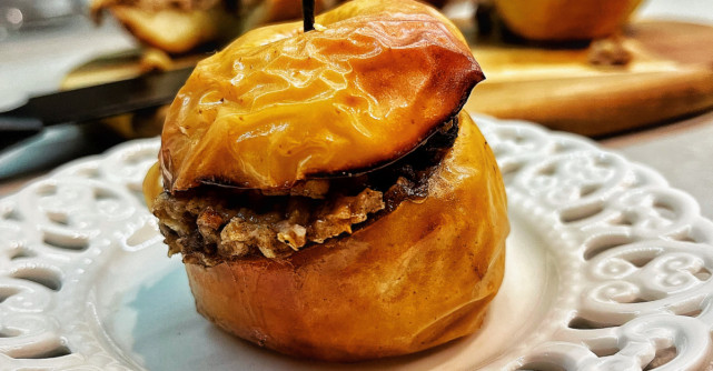 Desert de toamna: Mere umplute la cuptor