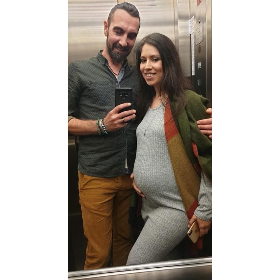 Cristina Bălan a născut o fetiță perfect sănătoasă! Imaginea emoționantă cu gemenii ei și micuța Nadeea Sofia