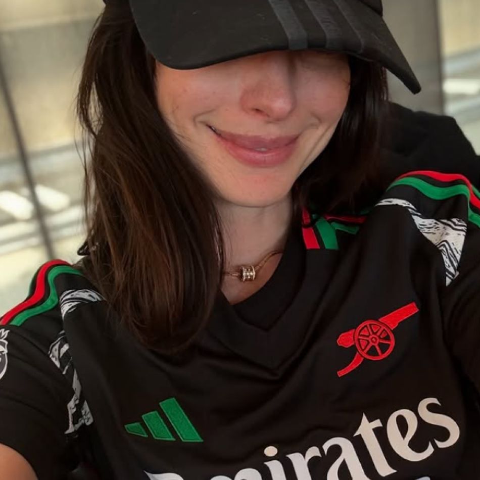 Anne Hathaway, însărcinată pentru a treia oară la 43 de ani. Actrița a făcut anunțul într-un mod emoționant
