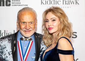 Tragedie în familia legendarului astronaut Buzz Aldrin. Soția sa, Anca Faur, a murit la 66 de ani