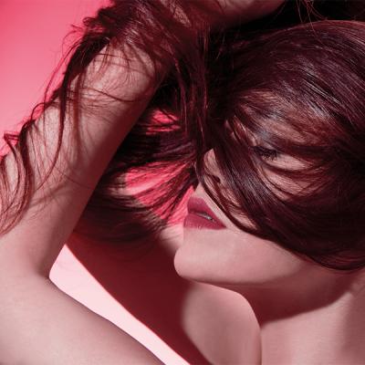 Protejează părul vopsit și prelungește strălucirea culorii cu noua gamă OKARA de la René Furterer