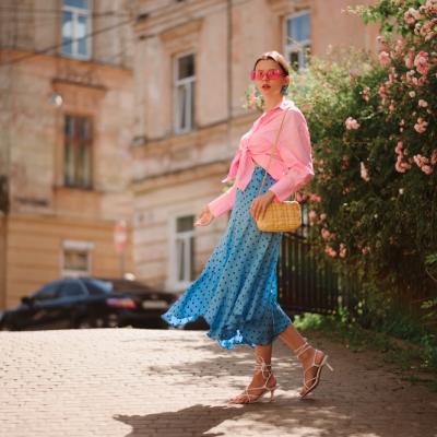 Reînnoiește-ți garderoba de primăvară cu cele mai frumoase fuste ale sezonului