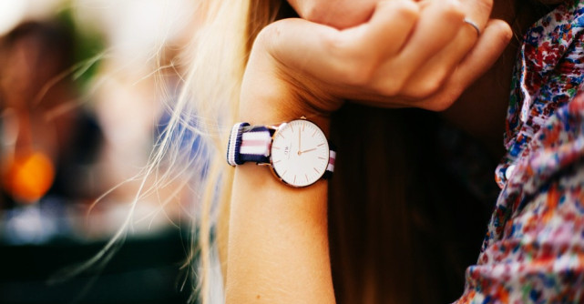 5 ceasuri de damă Fossil pentru un look elegant