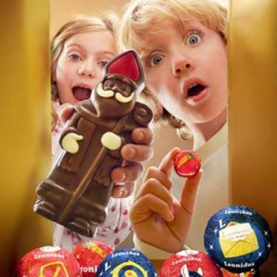 RĂSFĂȚ DE MOȘ NICOLAE CU DELICIILE LEONIDAS ROMANIA