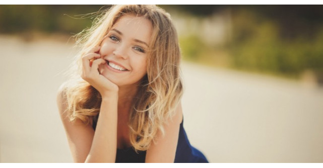 De ce sunt unele femei frumoase si singure. 5 raspunsuri