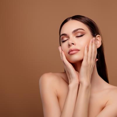 Ectoina în cremele pentru piele sensibilă: cum susține bariera cutanată și ce nu poate face acest ingredient