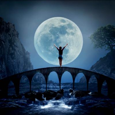Astrologie: 3 zodii pe care Luna Plina din 15 august le vizeaza direct