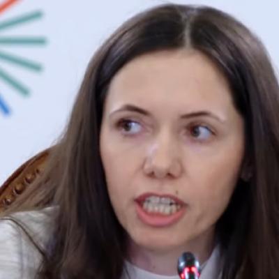Mirabela Grădinaru, reguli stricte pentru copiii săi. Prima doamnă a decis: fără televizor până la 4 ani și fără telefon