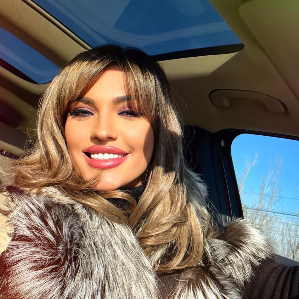 Diana Enache și-a botezat fiica! Imagini de la botezul nepoatei lui Adrian Enache