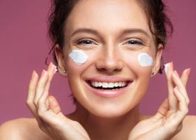 Crema hidratanta : cel mai important pas pentru un ten sanatos!
