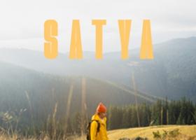 Mark Evans aduce în playlisturi Satya