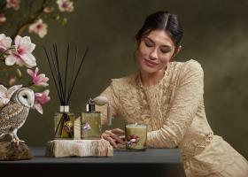 Ascultă-ți vocea interioară și descoperă o colecție de toamnă-iarnă cu arome intense, dar reconfortante