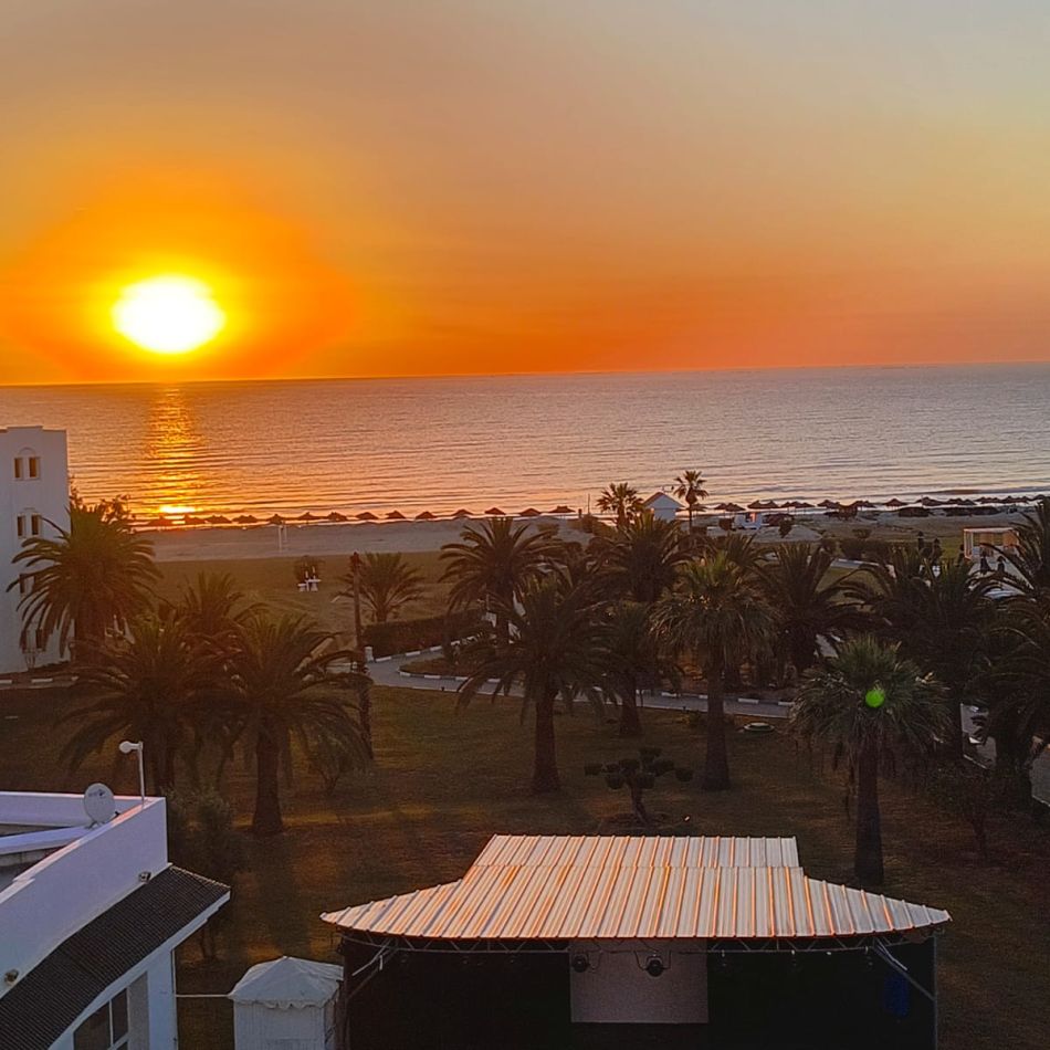 Ce nu îți spune nimeni despre vacanța în Tunisia. Cum m-a cucerit prin oamenii, culorile și atmosfera ei autentică
