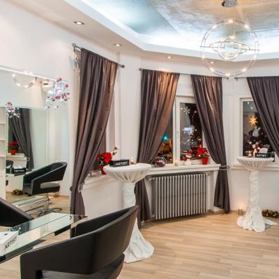 Artist Salon by Lucian Busuioc