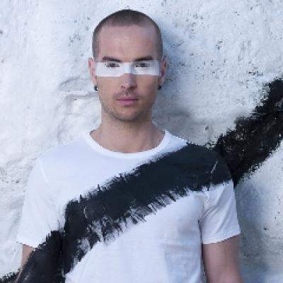 Randi vorbeste despre relatii. Vezi aici parerea lui despre femei