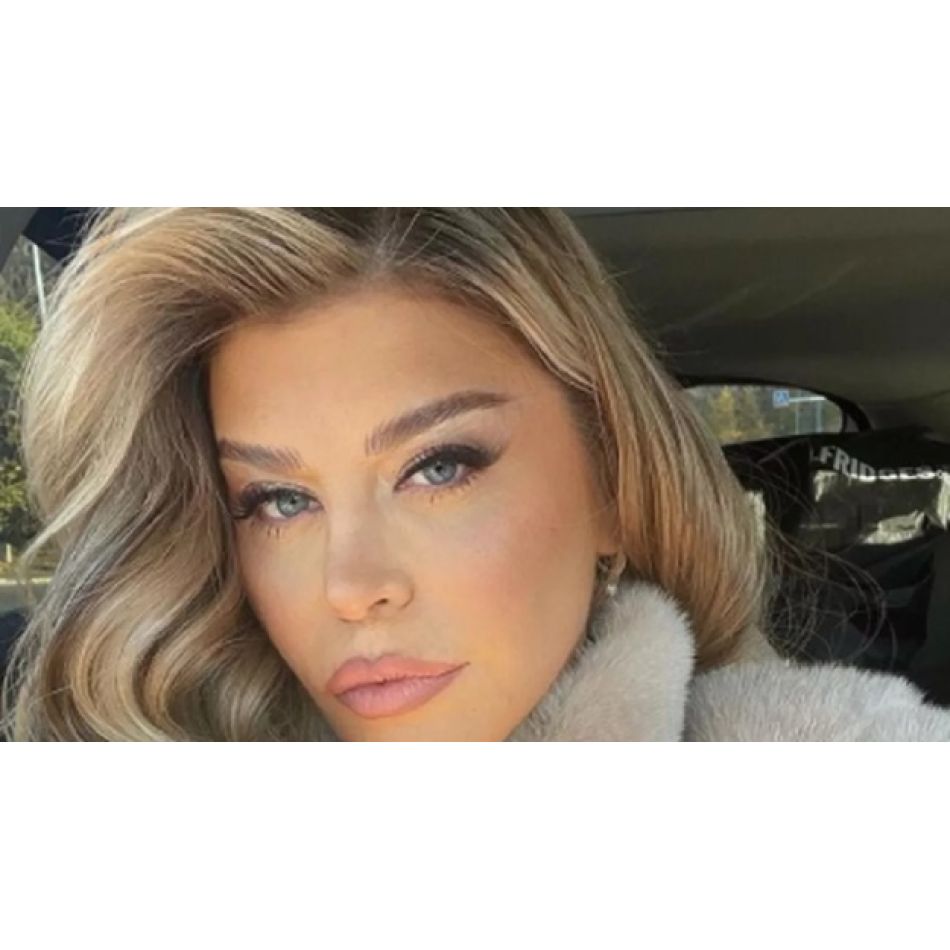 Loredana Groza a strălucit la aniversarea vârstei de 53 de ani! Uite cum a petrecut vedeta în club