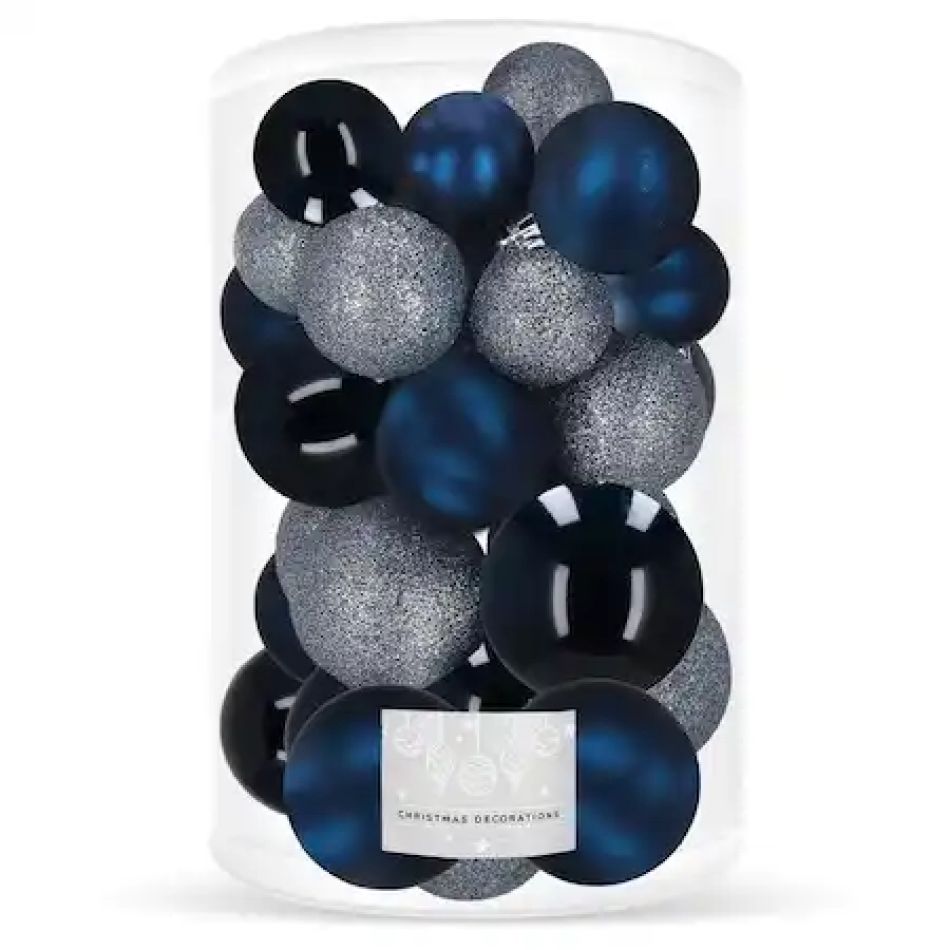 Decorațiuni de Crăciun: Cele mai frumoase seturi de globulețe pentru brad