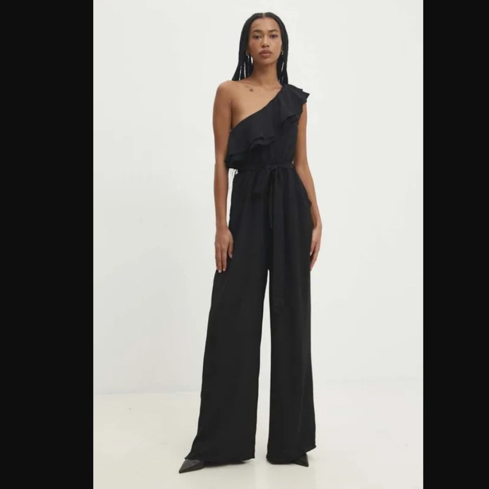 20 de salopete de damă. Cum le purtăm în funcție de siluetă? Tendințe și recomandări pentru anul 2024