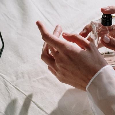 11 parfumuri de damă cărora bărbații nu le pot rezista