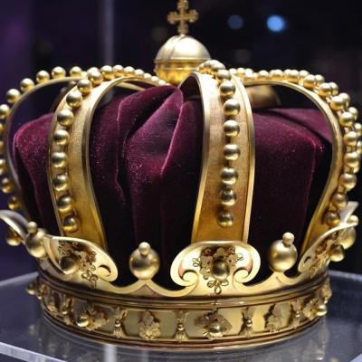 Regina Angliei a sărbătorit 70 de ani de la urcarea pe tron. O viață de poveste, încărcată cu demnitate și curaj nemărginit