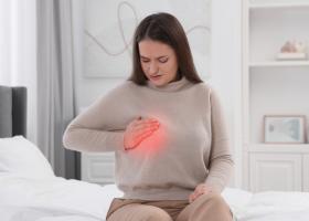 De ce apare durerea de sân la mame după 40 de ani: 8 cauze și soluții explicate pe înțelesul familiei