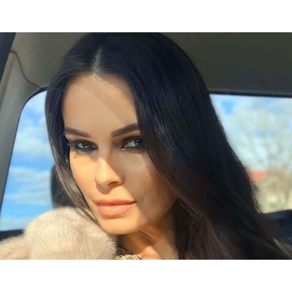 Cine o ajută pe Anca Serea în creșterea copiilor? Deși are bonă și menajeră, vedeta gătește zilnic