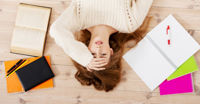 Patru pași pentru a reduce stresul la locul de muncă