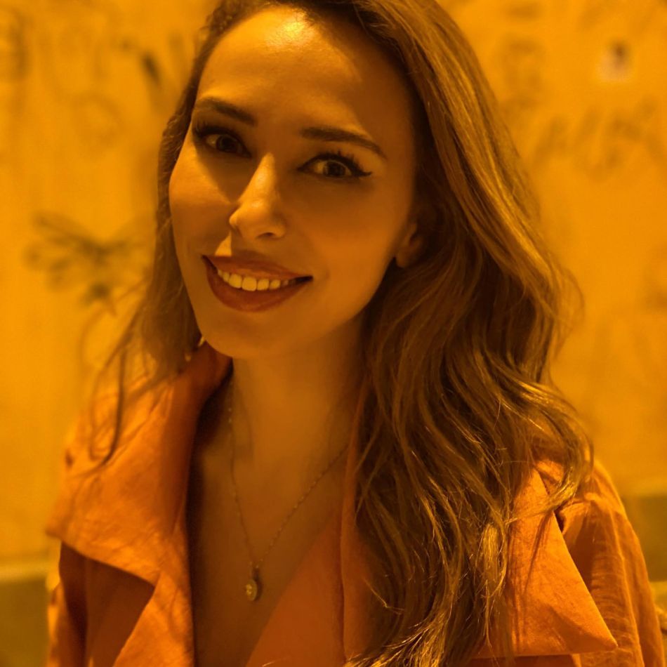 Iulia Vântur, însărcinată? Ce spune vedeta despre un copil cu Salman Khan