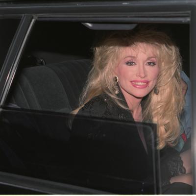 Sora lui Dolly Parton, mărturisire emoționantă după moartea artistei: „Nu am încetat niciodată să o iubesc”