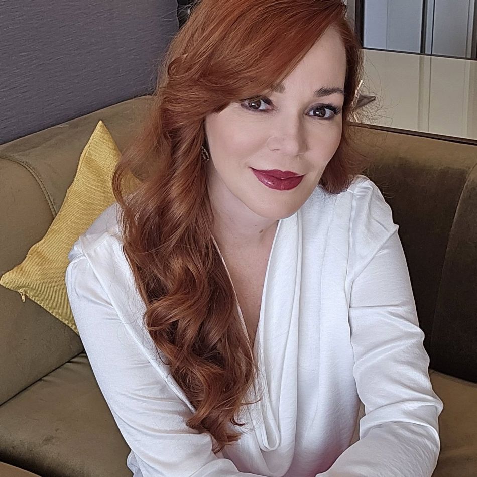Florentina Fântânaru, drama din spatele zâmbetului său. A rămas văduvă la 37 de ani și și-a înmormântat soțul chiar de ziua ei 