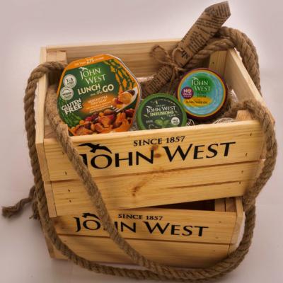 Renumitele conserve de pește John West vor ajunge pe piața din România prin intermediul Nordic Food