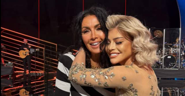 Loredana Groza și Mihaela Rădulescu, moment viral pe platourile PRO TV. Cum s-au fotografiat împreună 