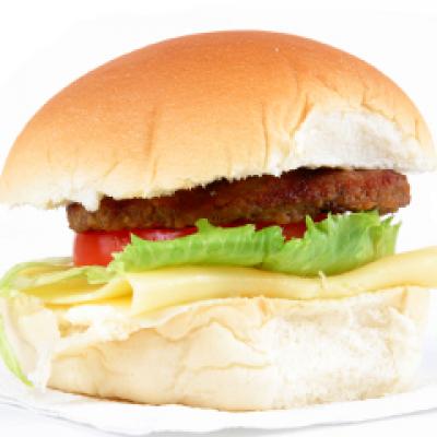 Video: Fast-food-ul, noul iubit al femeilor