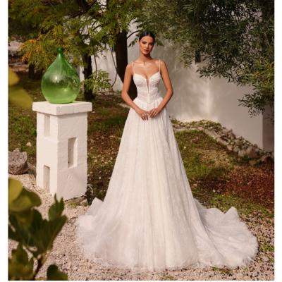 De ce să alegi o rochie de mireasă boho cu design lejer pentru o nuntă relaxată și plină de emoție 